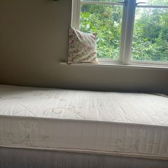 Single bed & mattress