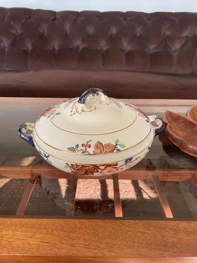 Antique Corona Ware Rosalind Round Covered Vegetable Tureen