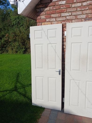 4 x Regency White Internal Doors (6'6" x 2'6")