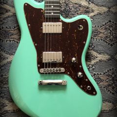 Jaguar Guitar - SubZero Rogue
