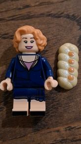 lego fantastic beasts Queenie Goldstein minifig