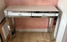 vanity unit