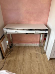 vanity unit