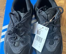 Adidas runners UK 5.5