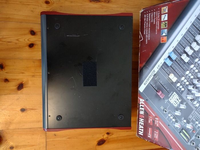 Allen & Heath ZED60 14fx