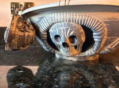 Halloween punch bowl with ladle and 6 cups