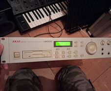 Akai S2000 Sampler