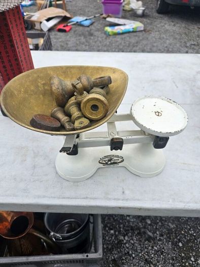 vintage kitchen scales
