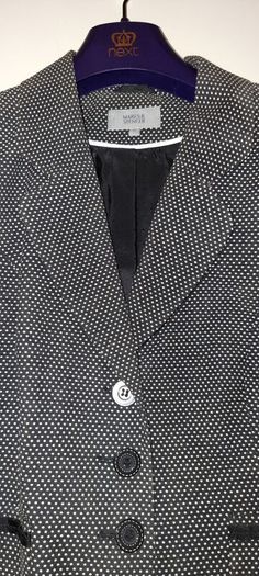 M & S Cropped Black and White Single Breasted Blazer XL