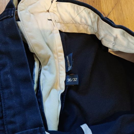 Ralph Lauren Chinos (W36 L32)