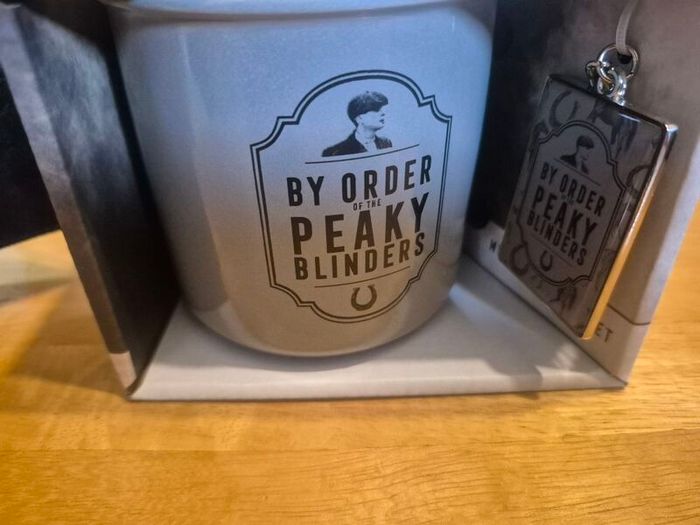 Peaky Blinders Mug + Keyring