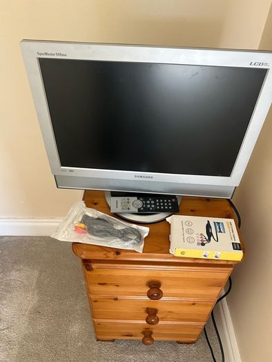 portable tv