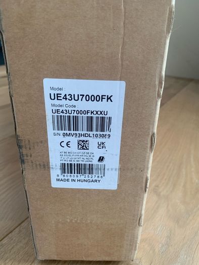 Samsung 43 inch (108cm) UHD TV