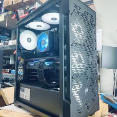 Custom Gaming PC Ryzen 7/32gb Ram/Radeon RX 5700 XT/1tb Ssd