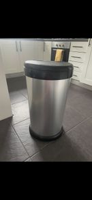 kitchen bin