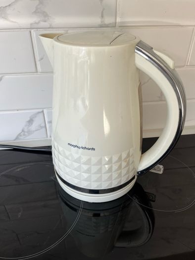 morphy richards kettle