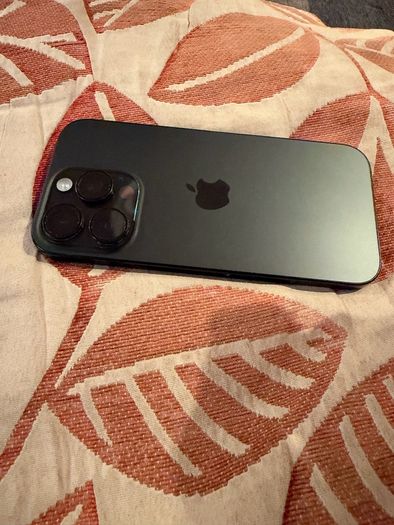 Apple iPhone 16 Pro 128GB Black Titanium Unlocked and Boxed
