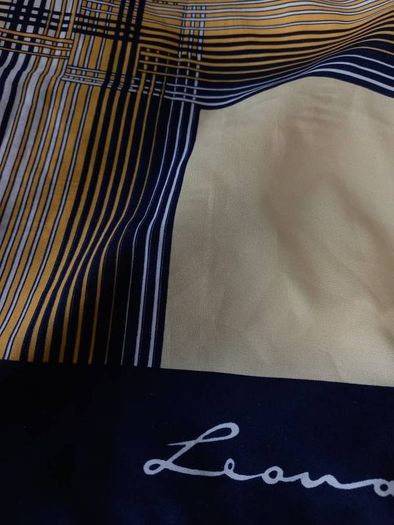 Leonardi Scarves Geometric / Floral