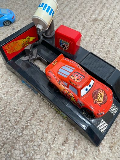 Lightning McQueen  Disney Cars Bundle