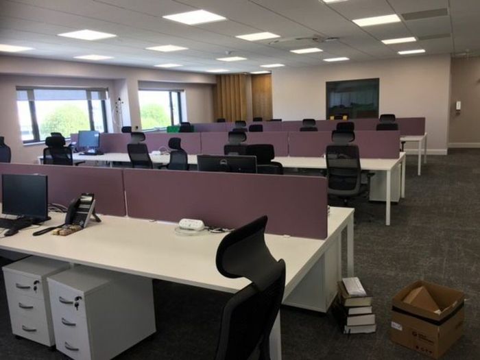 Office Desk (Bench Systems)