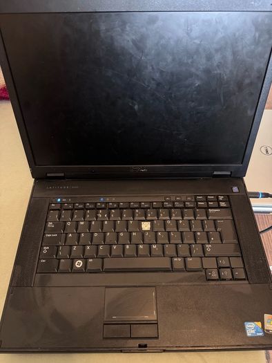 19 laptops for parts or repair