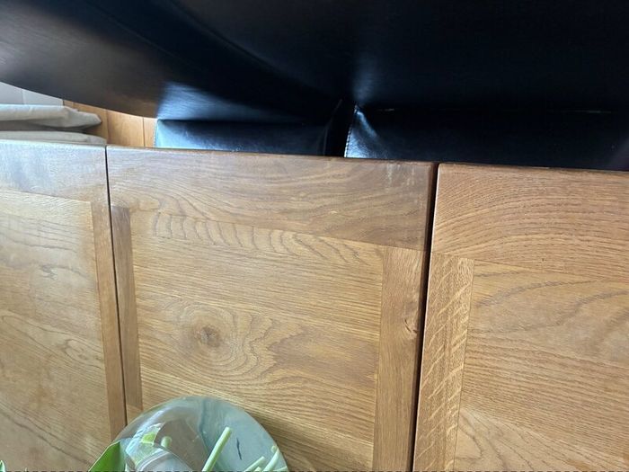Dining table & 6 Chairs