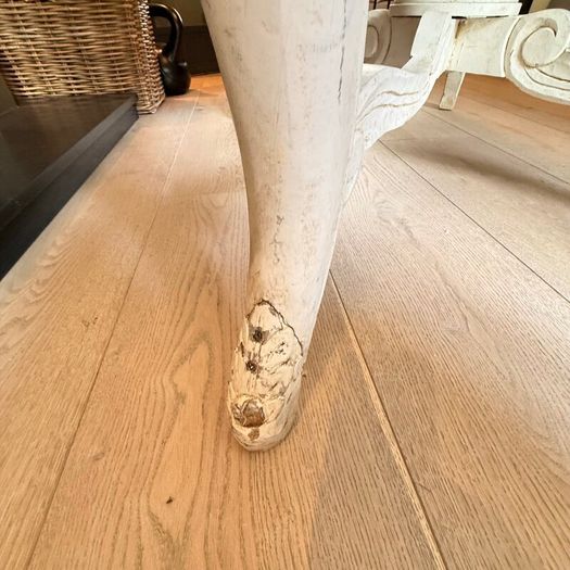 Ex Shop display table 47 width  39 length 30hight