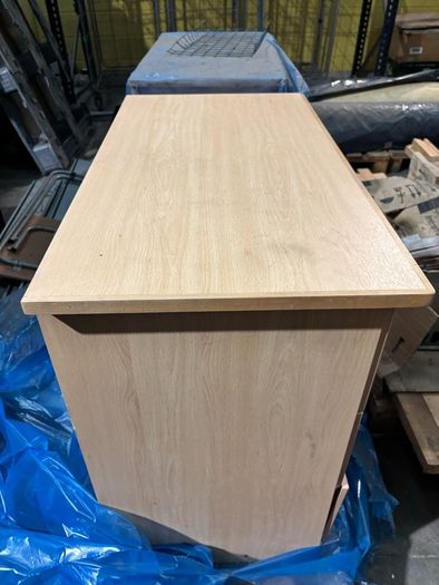 Pair of Matching 4-Drawer Bedside / Bedroom Chest of Drawers