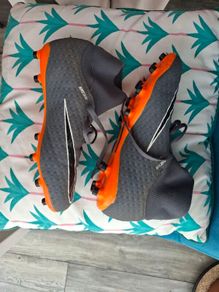 Nike Skin Football boots size UK5/EU38