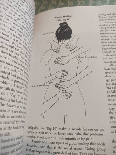 ESSENTIAL REIKI A Complete Guide to an Ancient Healing Art