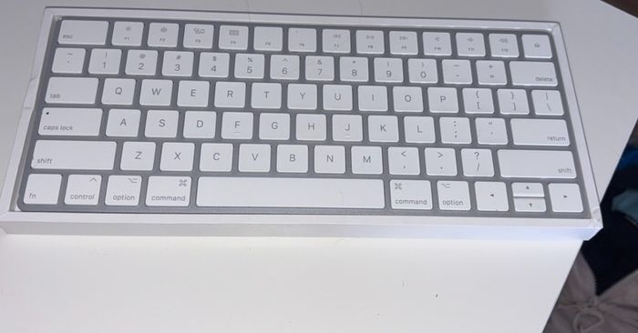 Apple wireless keyboard