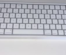 Apple wireless keyboard