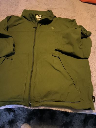 The North Face, MEN jacket, 100% nylon, size L, color khaki