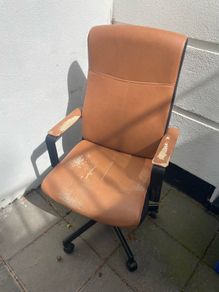 chair