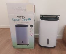 Meaco dehumidifier and air purifier