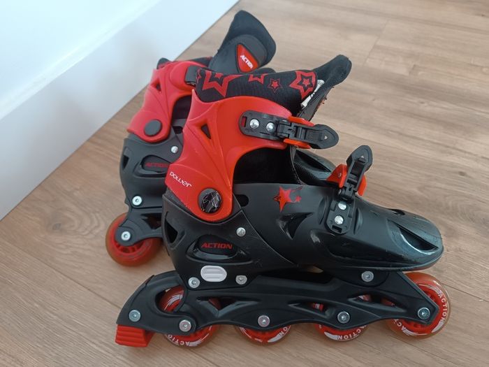 Roller blades