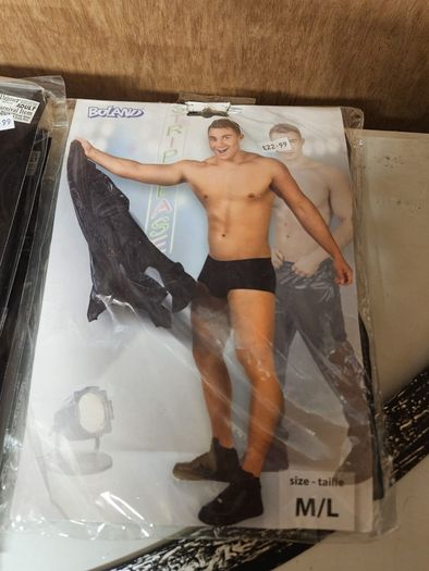 adult Halloween costumes