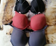 Women's Bra's 38B NEW