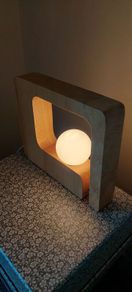 Table lamp