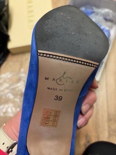 Marian suede blue shoe with buckle