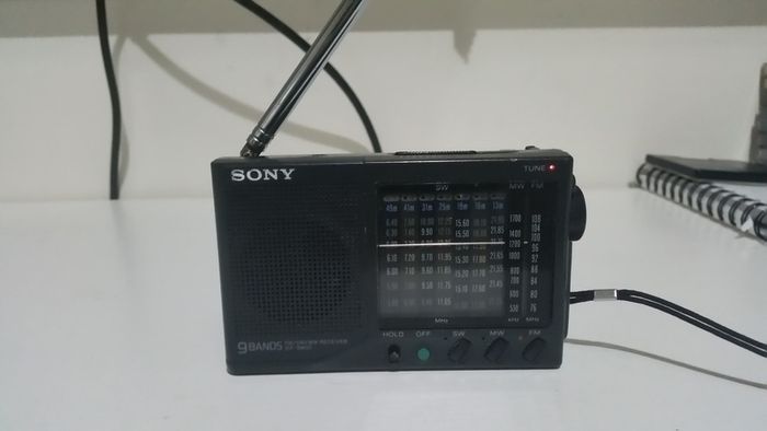 Sony ICF SW22 Rare Vintage pocket FM MW Short Wave radio