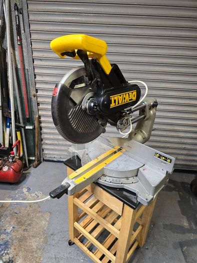 De Walt Saw