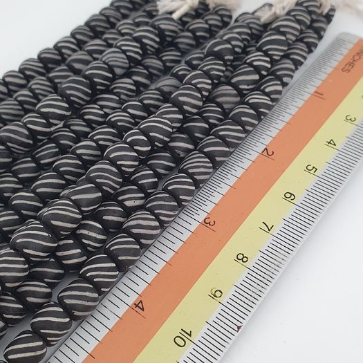 Vintage African Style White Stripe Black 8.2mm - 8.5mm Glass Beads Necklace Strand