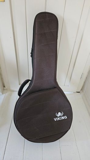Irish Banjo Koda FBJ2419F with padded case