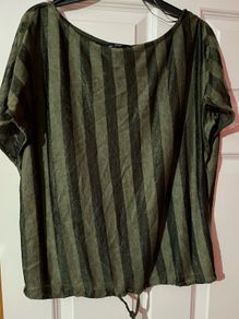 F & F Top, green, size 10.