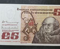 Ireland 5 Pound 1977 Banknote