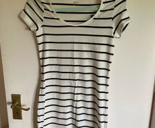 [Clothes for adults] Brand new with tag short sleeved tunic by Esmara (Lidl brand) - size Small/Medium