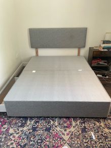 King size bed and mattress , with 4 drawers, DFI