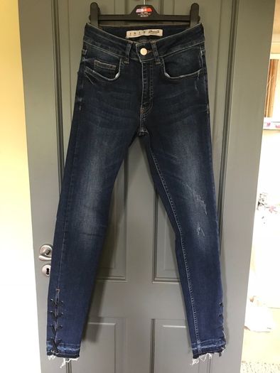 Size 6 girls jeans with bootlace detail