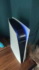 PS5 Disc Edition + Controller + Games